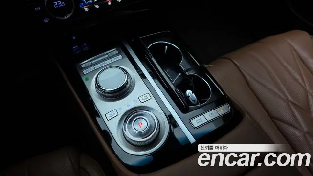 Genesis G80 RG3 — Фото автомобиля 12