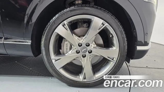 Genesis GV80 2.5T Бензин AWD — Фото автомобиля 5
