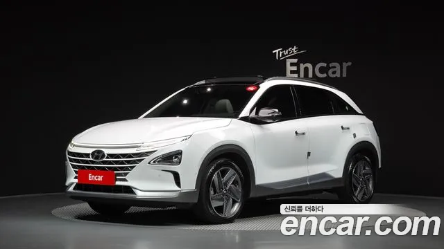 Фотография автомобиля — Hyundai Nexo