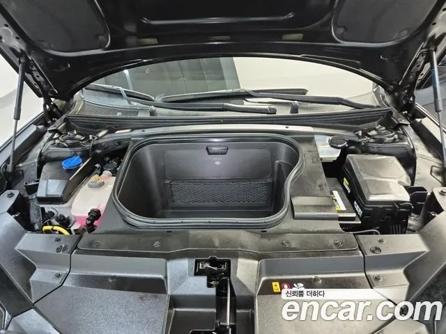 Hyundai Ioniq 6 — Фото автомобиля 18