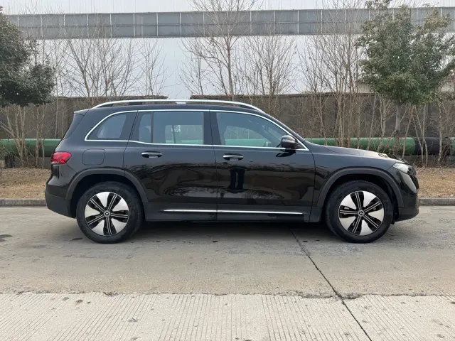 Mercedes-Benz EQB — Фото автомобиля 7