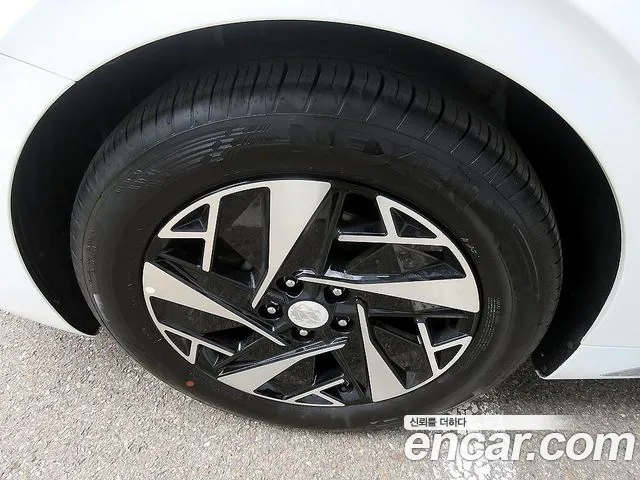 Hyundai Grandeur Grandeur (New) Hybrid — Фото автомобиля 20