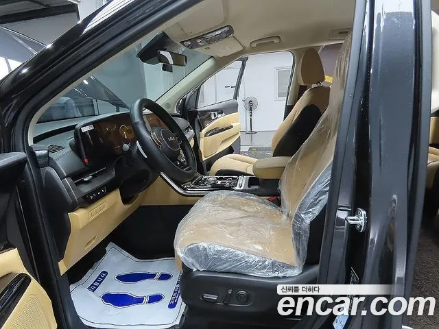 Kia Carnival 4th Gen — Фото автомобиля 12