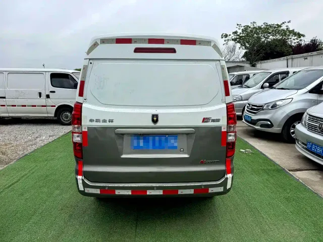 Jinbei New Hiace X30L — Фото автомобиля 4