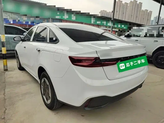 Geely Geometry A — Фото автомобиля 22
