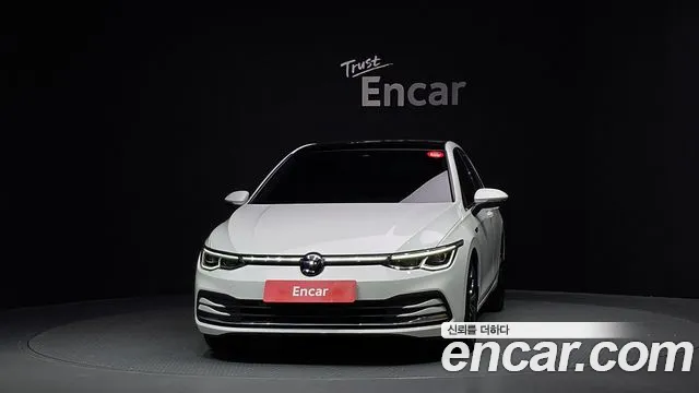 Volkswagen Golf Golf 8 поколение 2.0 TDI Prestige — Фото автомобиля 3