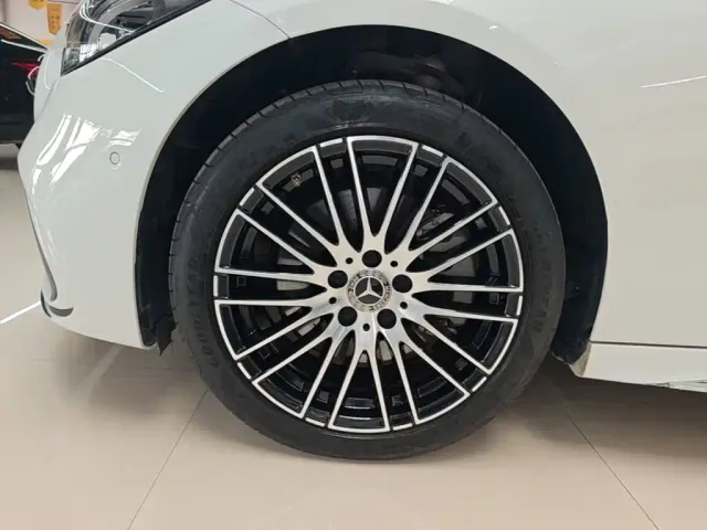 Mercedes-Benz C-Class — Фото автомобиля 22