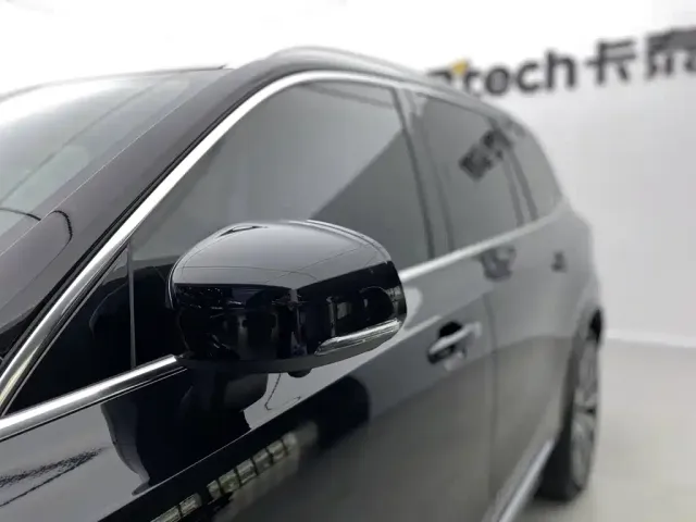 Volvo XC90 — Фото автомобиля 11