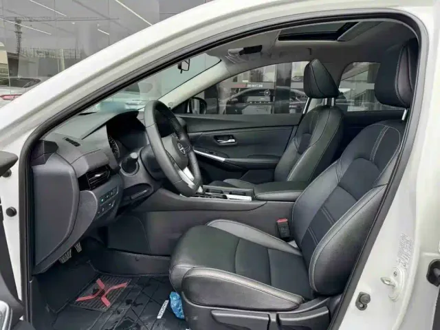 Nissan Sylphy — Фото автомобиля 14