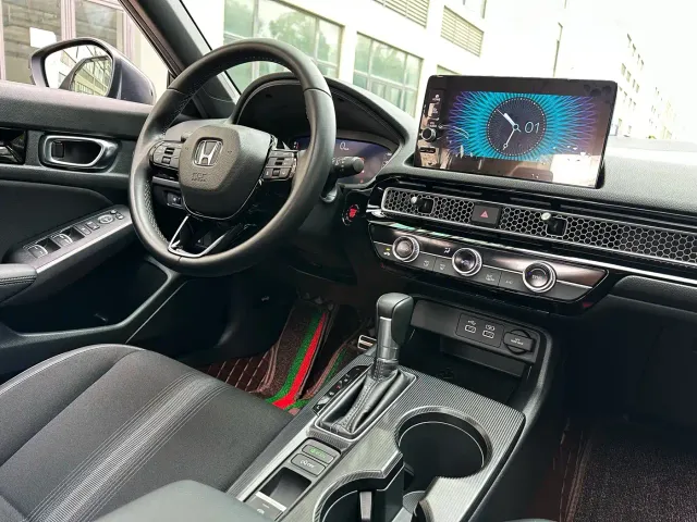 Honda Civic — Фото автомобиля 7