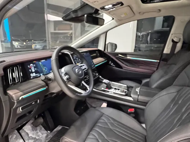 GAC Trumpchi M8 — Фото автомобиля 4