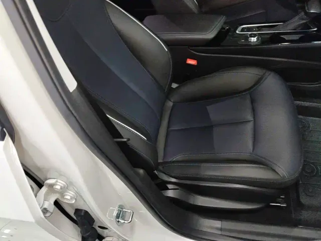 Buick Velite 6 — Фото автомобиля 24
