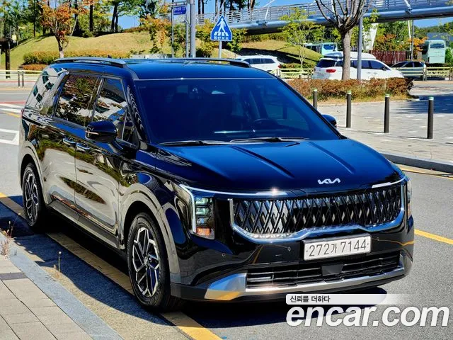 Kia Carnival 4th Gen — Фото автомобиля 2