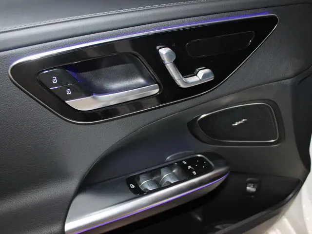 Mercedes-Benz C-Class — Фото автомобиля 10