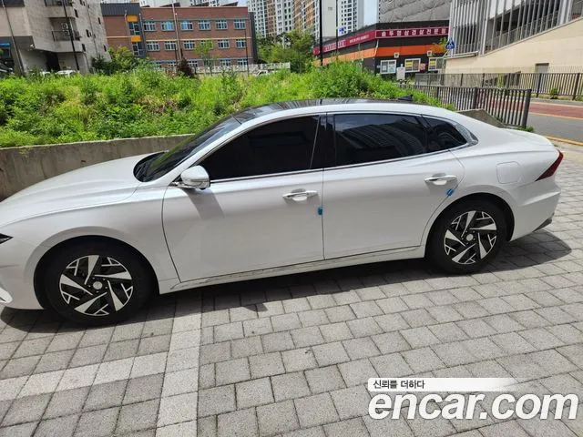 Hyundai Grandeur Grandeur (New) Hybrid — Фото автомобиля 15