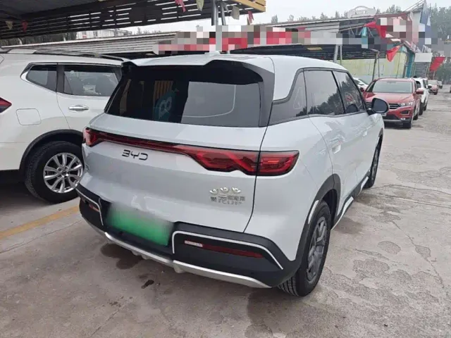 BYD Yuan UP — Фото автомобиля 6