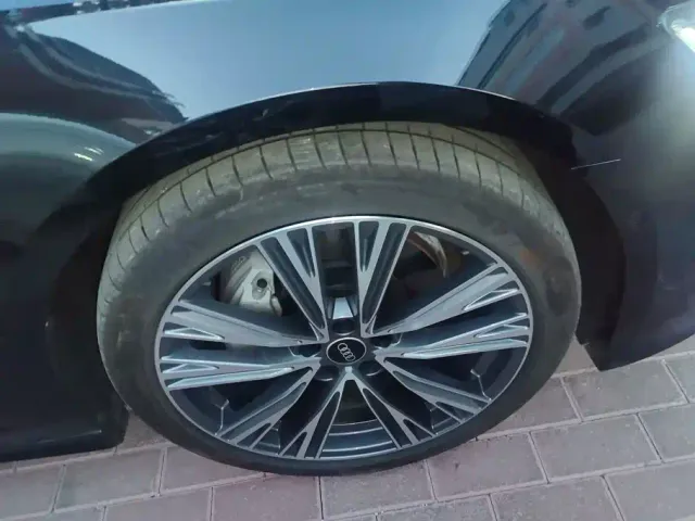 Audi A6L — Фото автомобиля 5