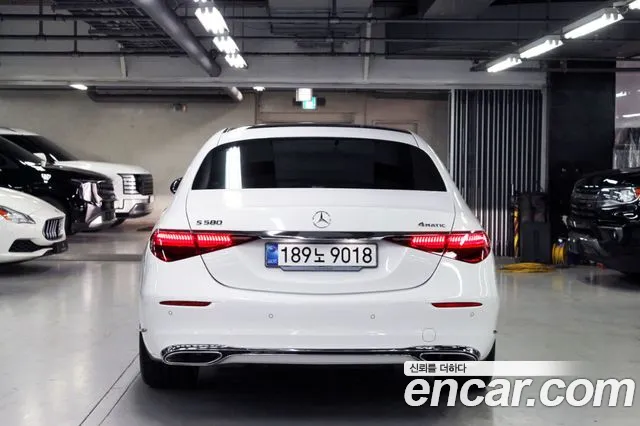 Mercedes-Benz S-Class — Фото автомобиля 5