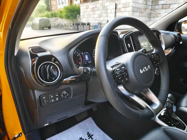 Kia KX1 — Фото автомобиля 10