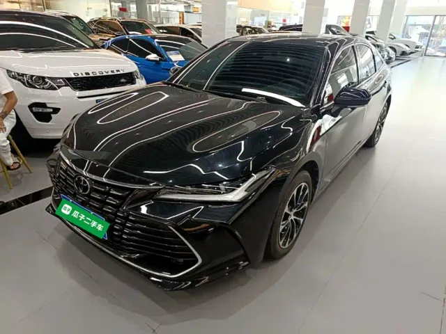 Фотография автомобиля — Toyota Avalon