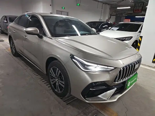 Geely Galaxy Stellar 6 — Фото автомобиля 3
