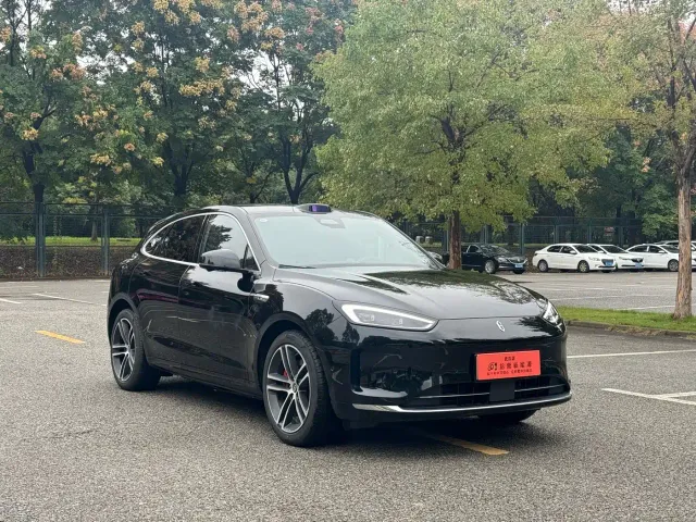 Aito M5 — Фото автомобиля 3