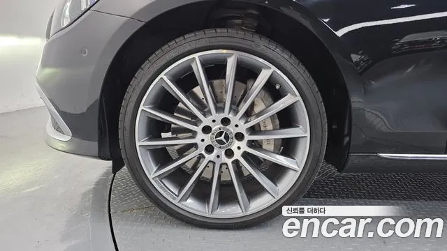 Mercedes-Benz E-Class W213 — Фото автомобиля 5