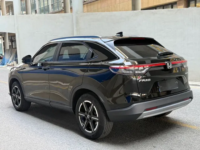 Honda Vezel — Фото автомобиля 6