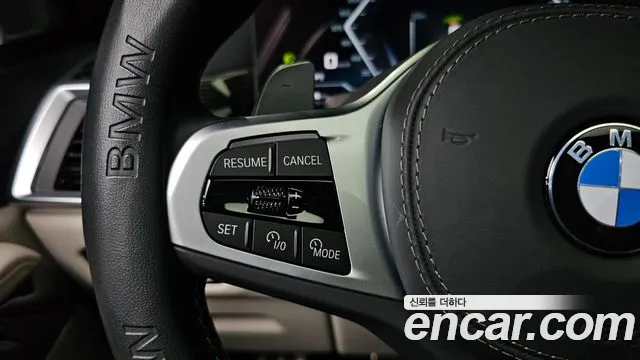 BMW X7 M60i xDrive M Sport 6 мест — Фото автомобиля 27