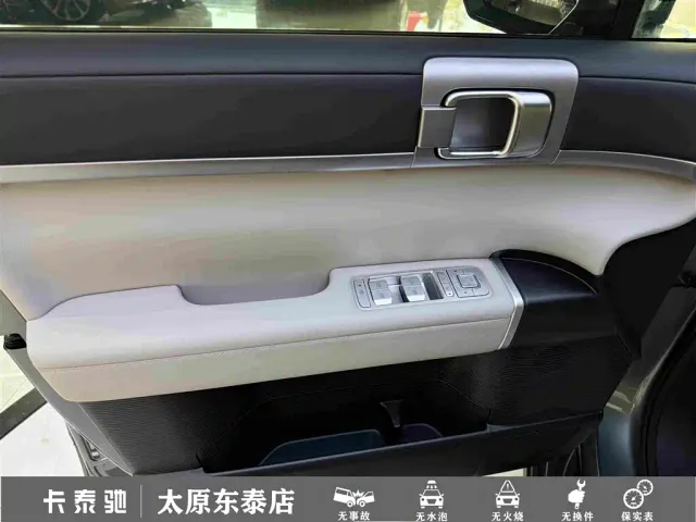 BYD FangChengBao Titanium 7 — Фото автомобиля 15