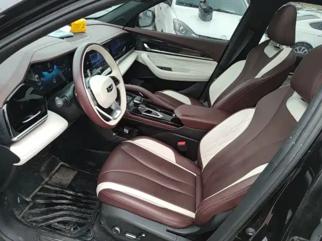 Geely Xingyue L — Фото автомобиля 14