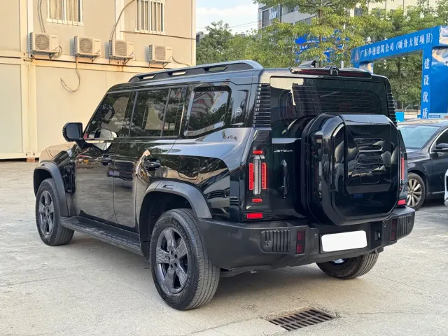 Jetour T2 — Фото автомобиля 4