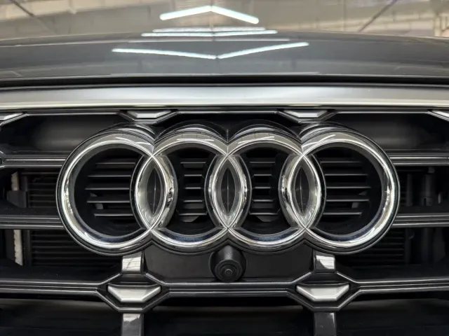 Audi Q3 — Фото автомобиля 20