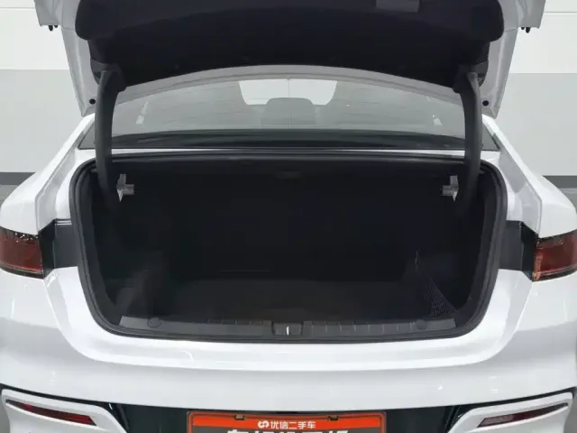 BYD Qin PLUS — Фото автомобиля 16