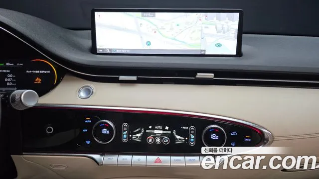 Genesis GV70 — Фото автомобиля 14