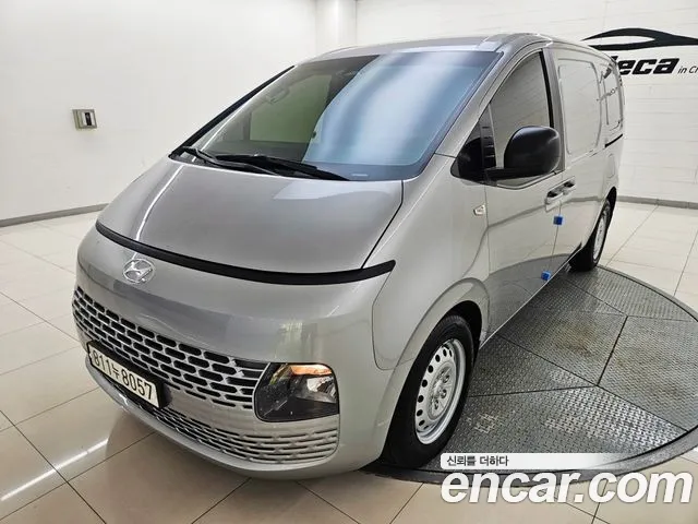 Hyundai Staria — Фото автомобиля 3