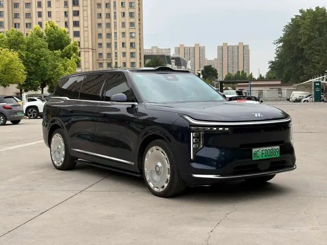 IM Motors LS9 — Фото автомобиля 3