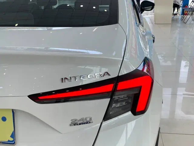 Honda Integra — Фото автомобиля 16