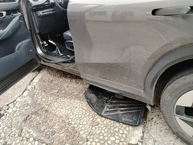 Geely Galaxy E5 — Фото автомобиля 21