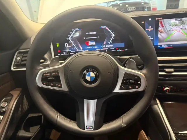 BMW 3 Series — Фото автомобиля 12