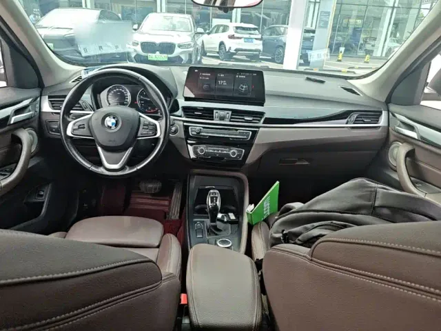 BMW X1 — Фото автомобиля 9