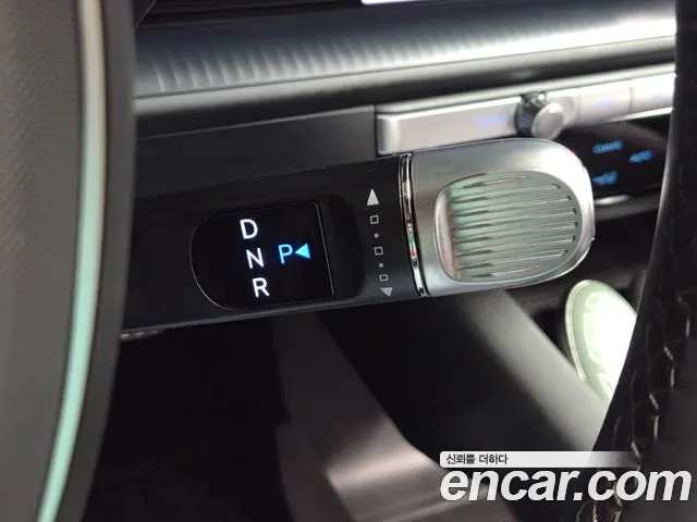 Hyundai Ioniq 6 — Фото автомобиля 11