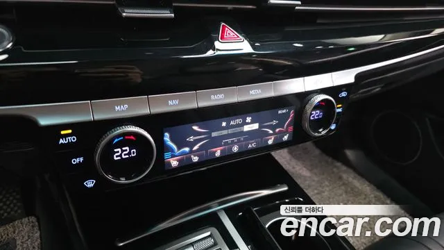 Genesis G80 Бензин 2.5 турбо AWD — Фото автомобиля 18