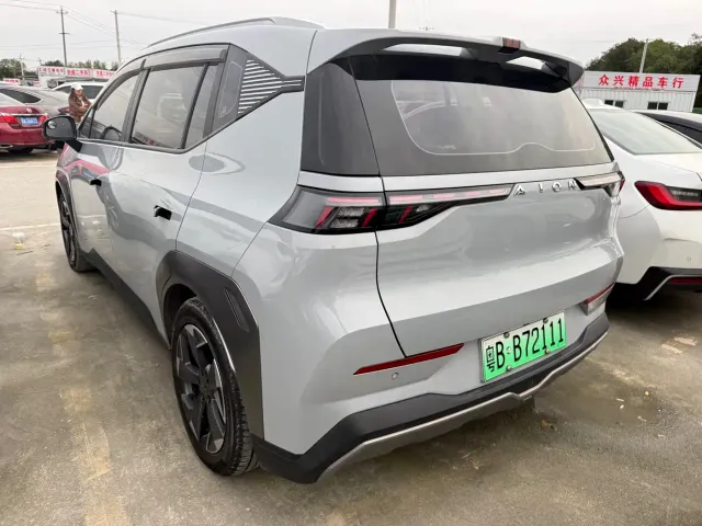 GAC Aion Y — Фото автомобиля 6