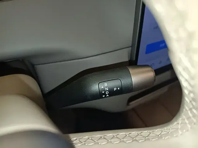 Li Auto i6 — Фото автомобиля 13
