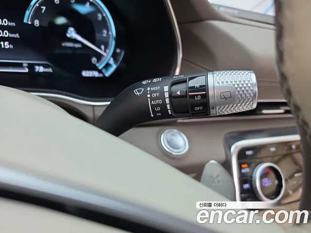 Genesis GV80 — Фото автомобиля 30