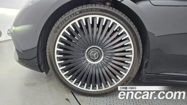 Mercedes-Benz EQS — Фото автомобиля 5