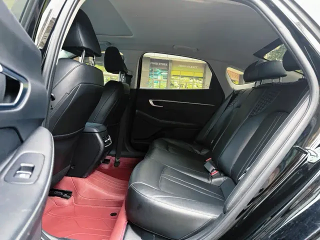 Hyundai Sonata — Фото автомобиля 6
