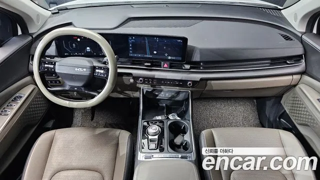Kia Carnival Generation 4 — Фото автомобиля 7