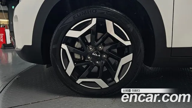 Kia Seltos — Фото автомобиля 5